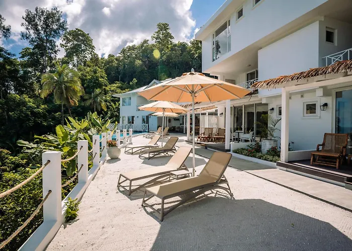 Hotel The Bay Seychelles Boutique And *